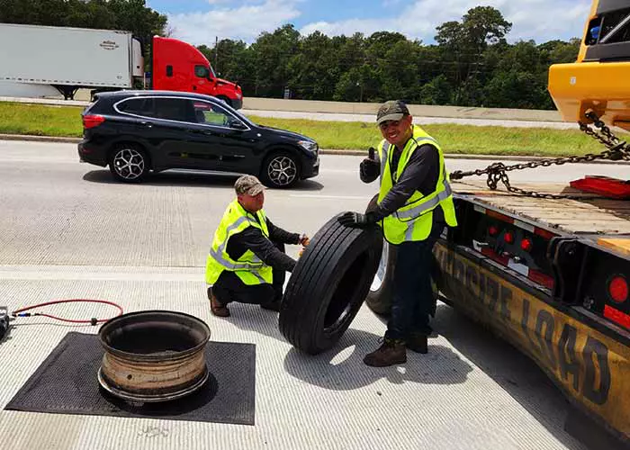 Commercial Mobile Tire Service